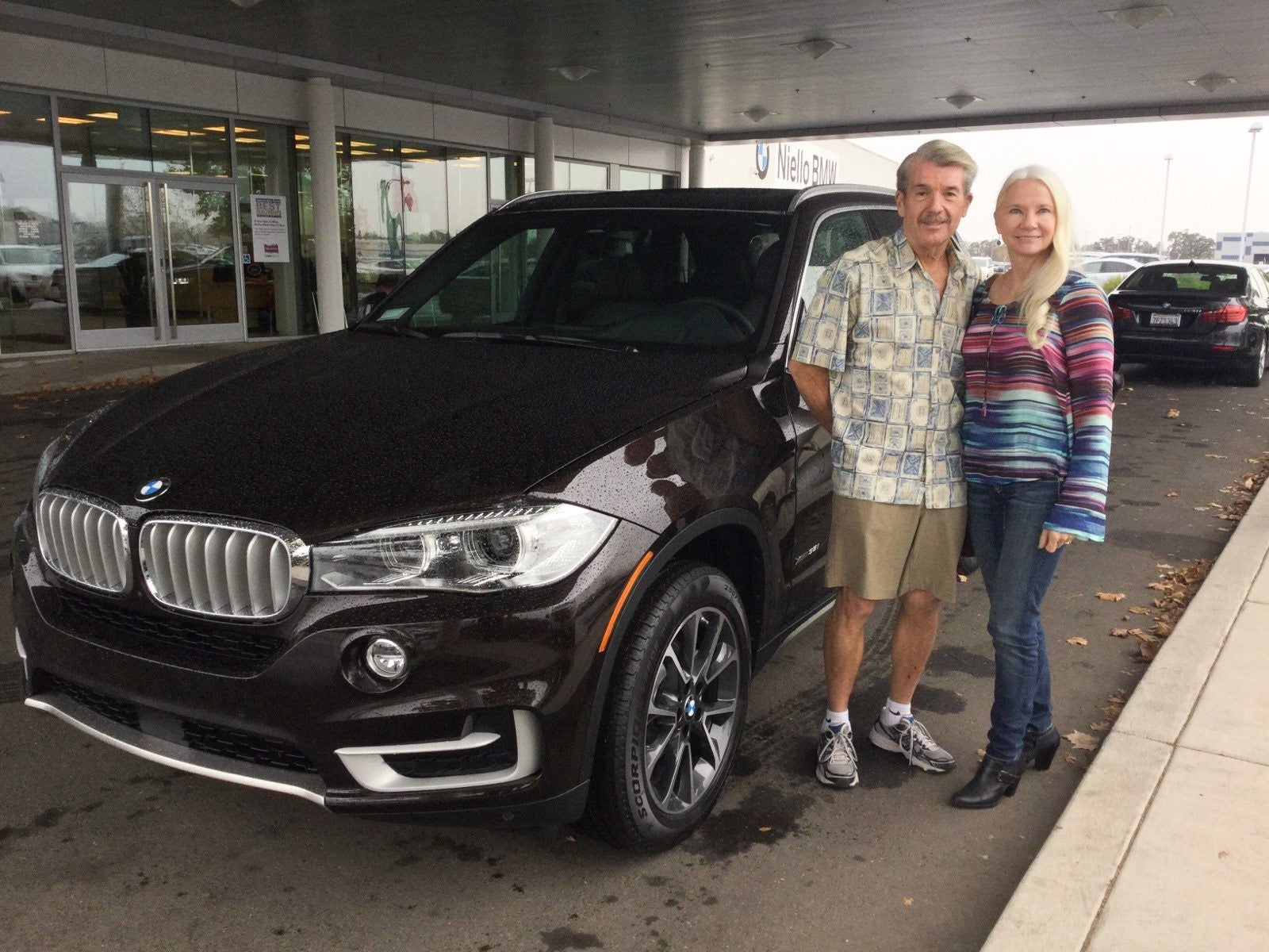 Niello BMW Elk Grove in Elk Grove CA